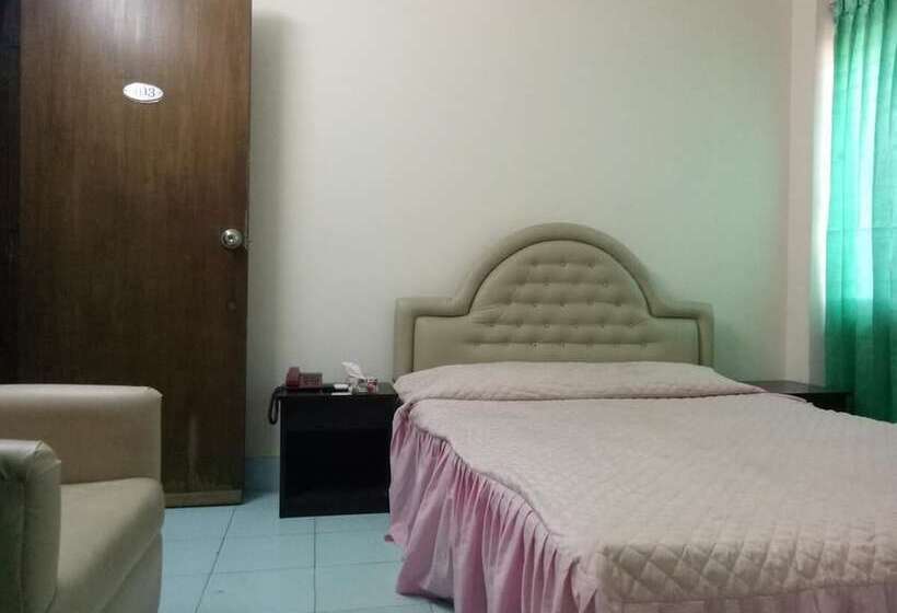 فندق Hill Town Residence