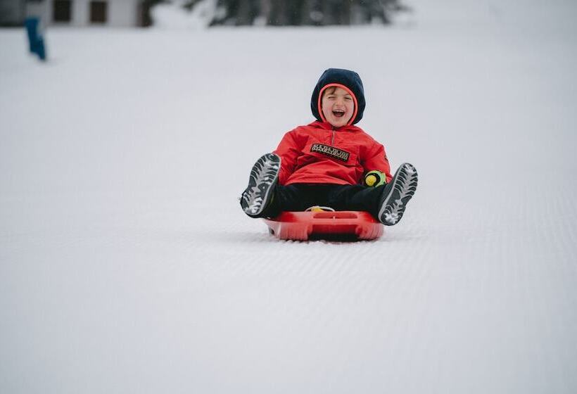 Отель Rifugio Cereda
