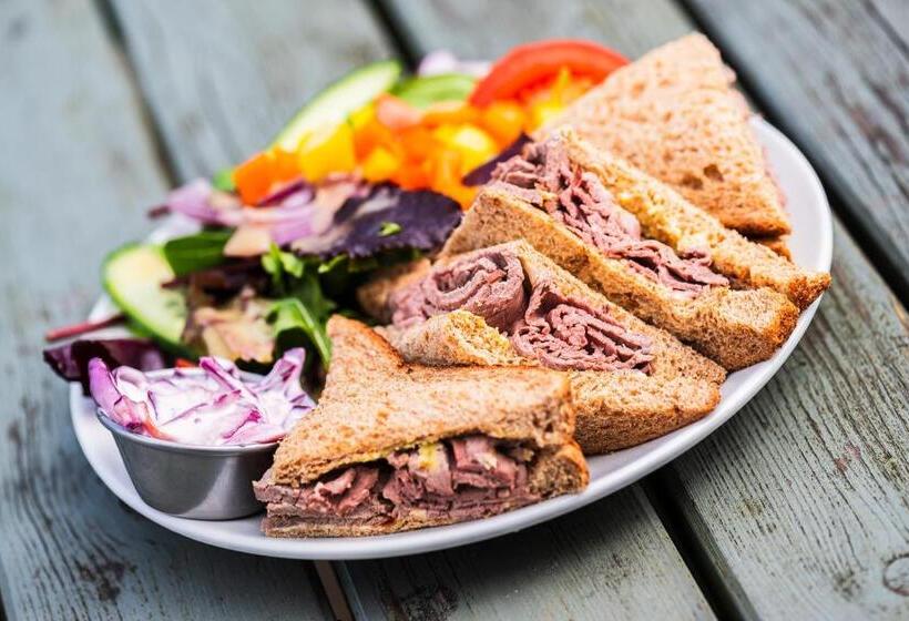 Royal Oak Hotel, Garstang