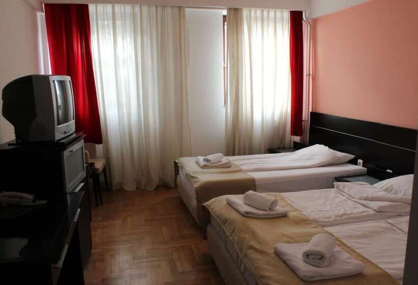 هتل Beograd Yu
