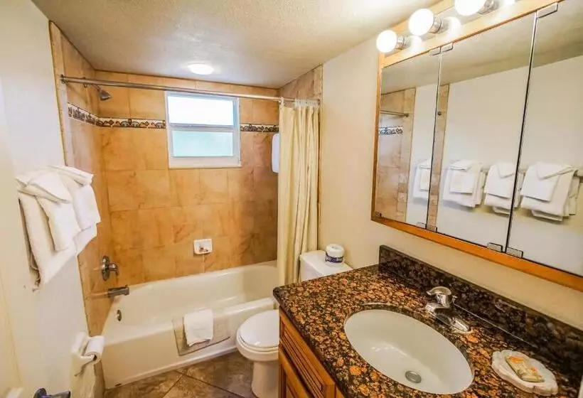 Coral Reef Resort, A Vri Resort