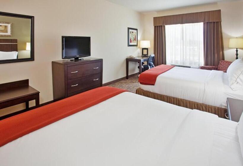 Holiday Inn Express Hotel & Suites Topeka North By Ihg