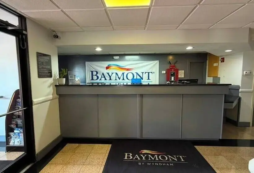 ホテル Baymont by Wyndham Memphis I-40