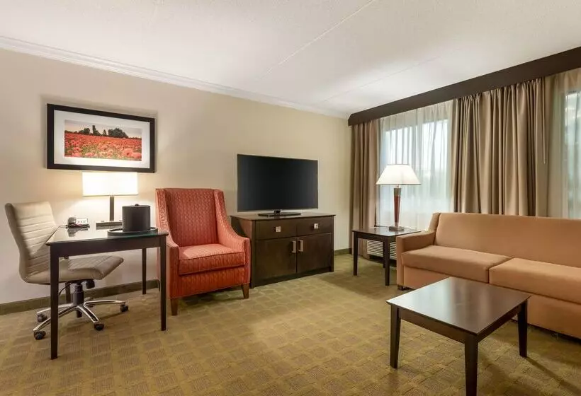 Hotelli Best Western Plus White Bear Country Inn