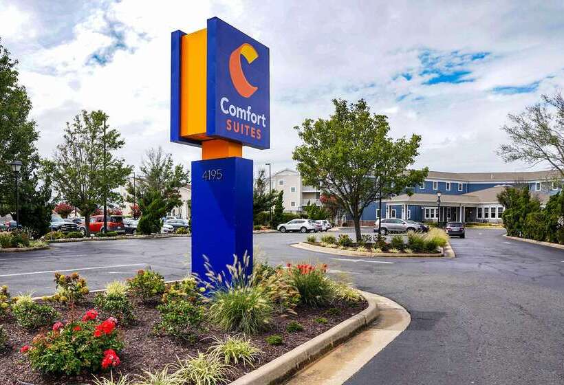 酒店 Comfort Suites Chincoteague Island Bayfront Resort