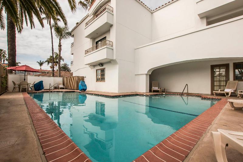 ホテル Comfort Suites San Clemente Beach