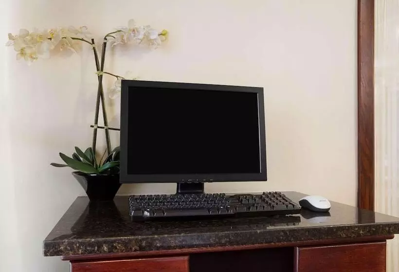 فندق Country Inn & Suites By Radisson, Atlanta I75 South, Ga