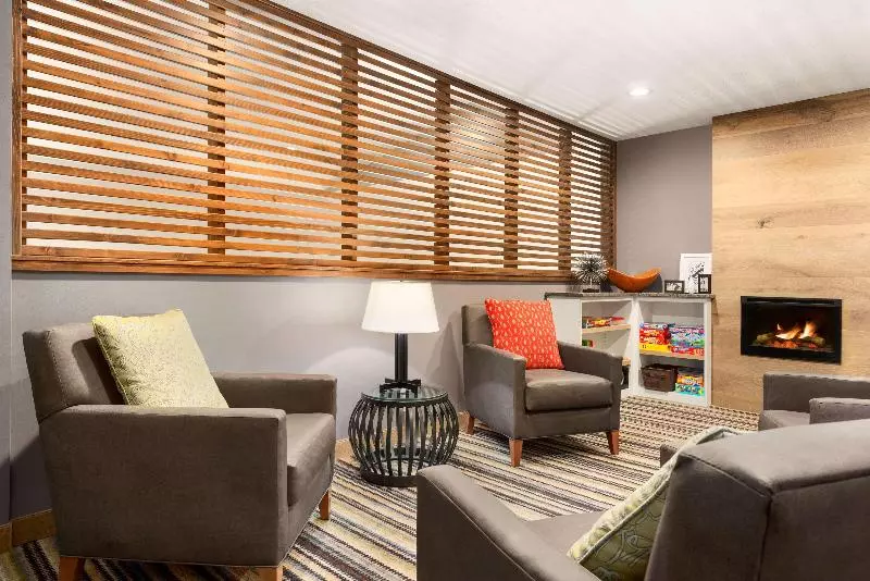 Отель Country Inn & Suites By Radisson, Baxter, Mn