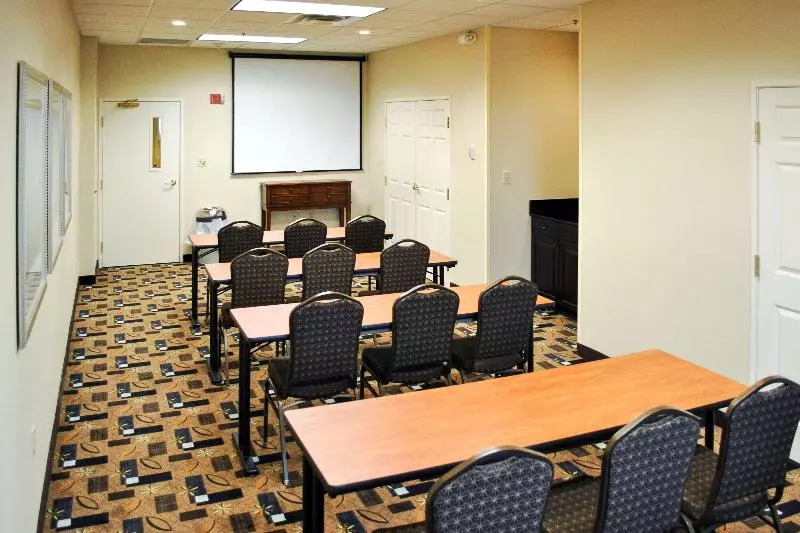 ホテル Country Inn & Suites By Radisson, Evansville, In