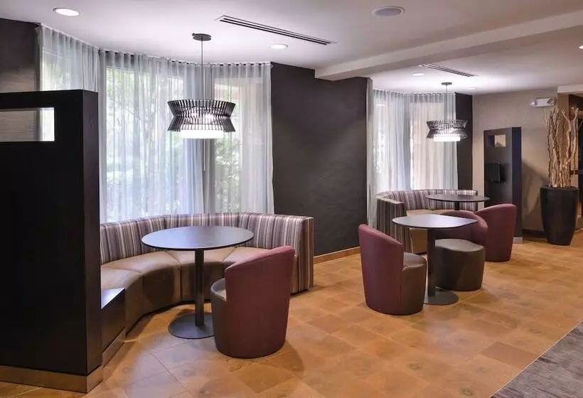 هتل Courtyard By Marriott Columbia Northeast/fort Jackson Area