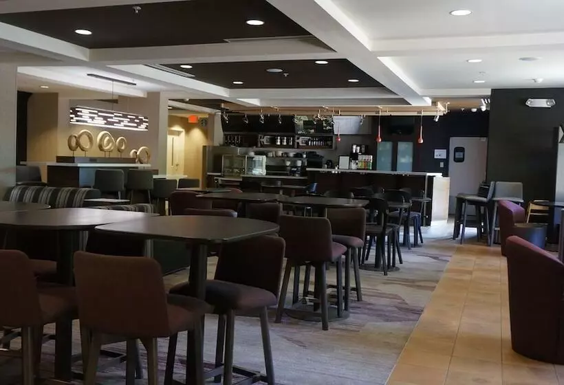 هتل Courtyard By Marriott Columbia Northeast/fort Jackson Area
