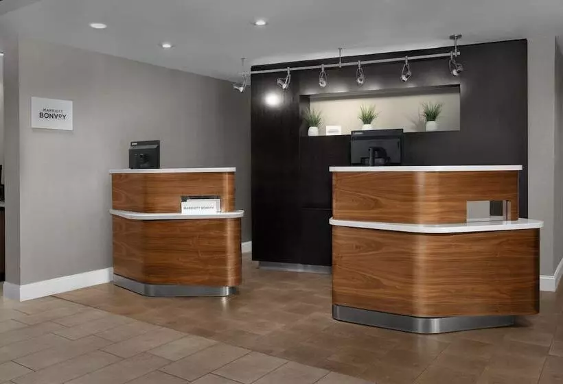 ホテル Courtyard By Marriott Orlando East/ucf Area