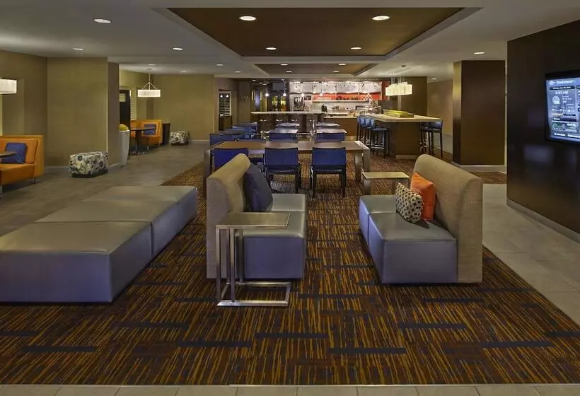 ホテル Courtyard By Marriott Orlando East/ucf Area