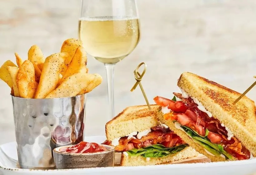 ホテル Courtyard By Marriott Orlando East/ucf Area