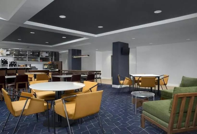 ホテル Courtyard By Marriott Orlando East/ucf Area