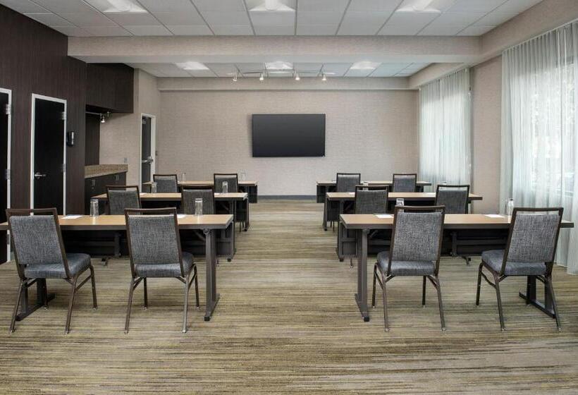 Otel Courtyard By Marriott Portland Tigard