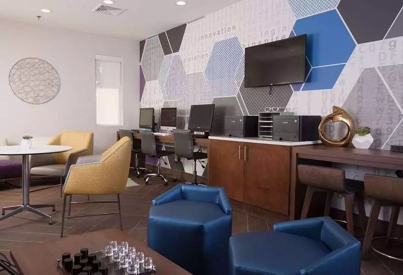 ホテル Home2 Suites By Hilton Atlanta Perimeter Center