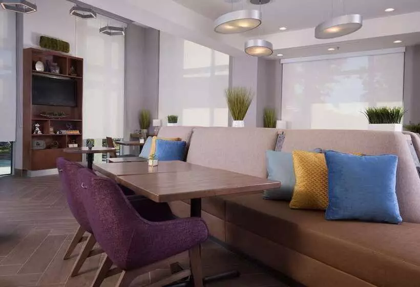 ホテル Home2 Suites By Hilton Atlanta Perimeter Center