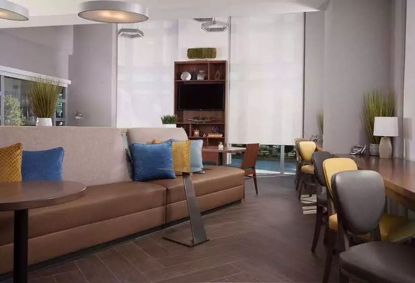 ホテル Home2 Suites By Hilton Atlanta Perimeter Center