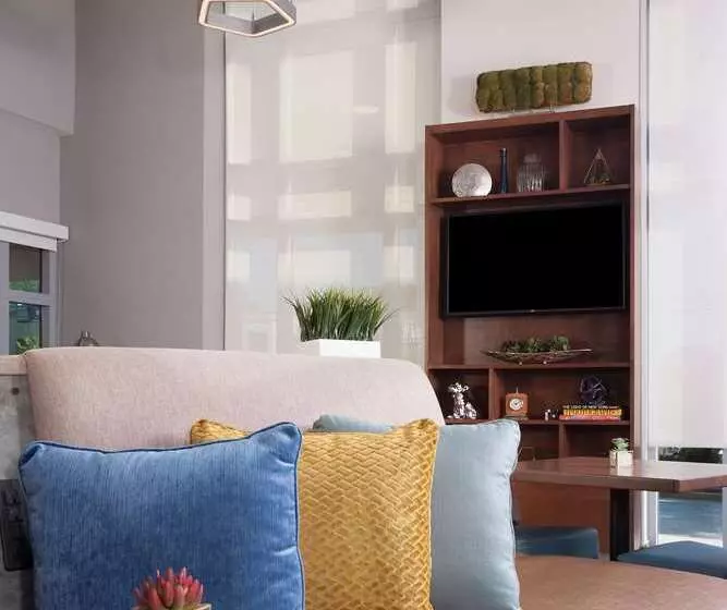 ホテル Home2 Suites By Hilton Atlanta Perimeter Center