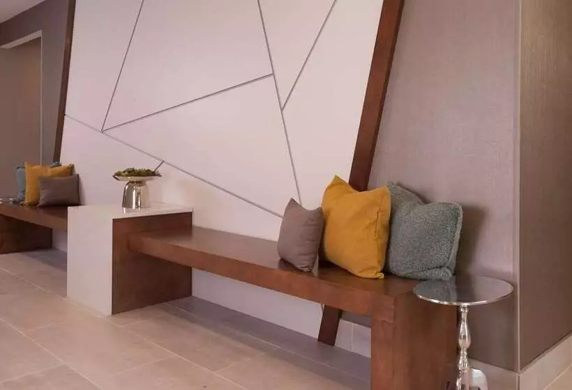 ホテル Home2 Suites By Hilton Atlanta Perimeter Center