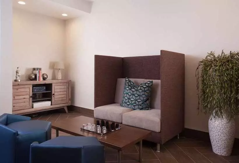 ホテル Home2 Suites By Hilton Atlanta Perimeter Center