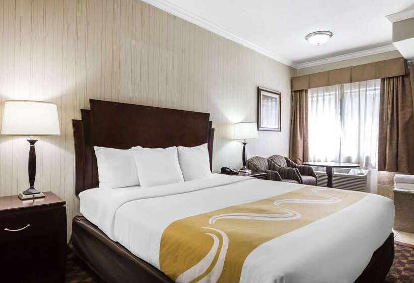 فندق Quality Inn & Suites Los Angeles Airport  Lax