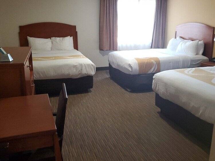 فندق Quality Inn & Suites Los Angeles Airport  Lax