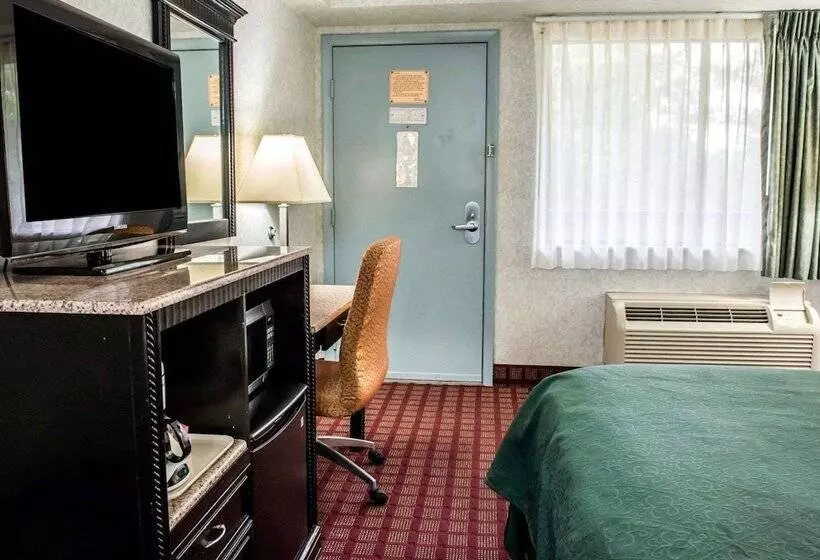 酒店 Quality Inn & Suites North Gibsonia