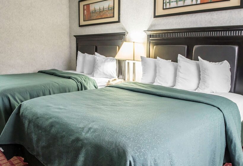 酒店 Quality Inn & Suites North Gibsonia