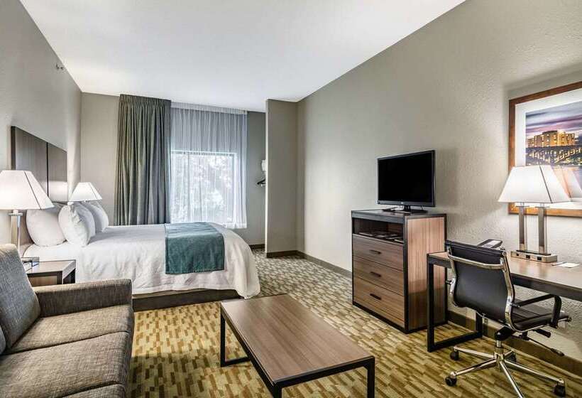 Riverview Inn & Suites, Ascend Hotel Collection