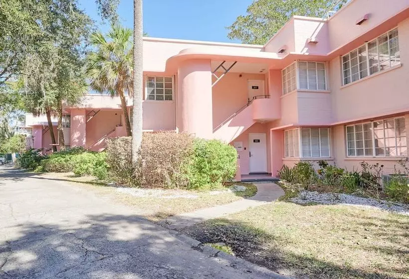 호텔 Sonder Wellborn