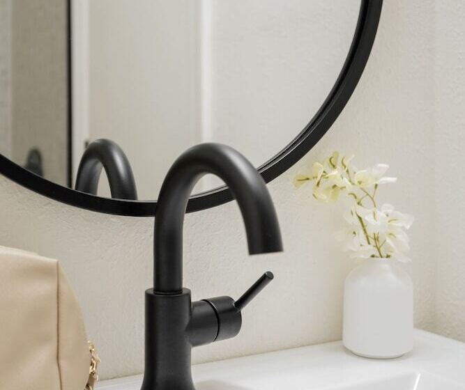 هتل Sonder Wellborn