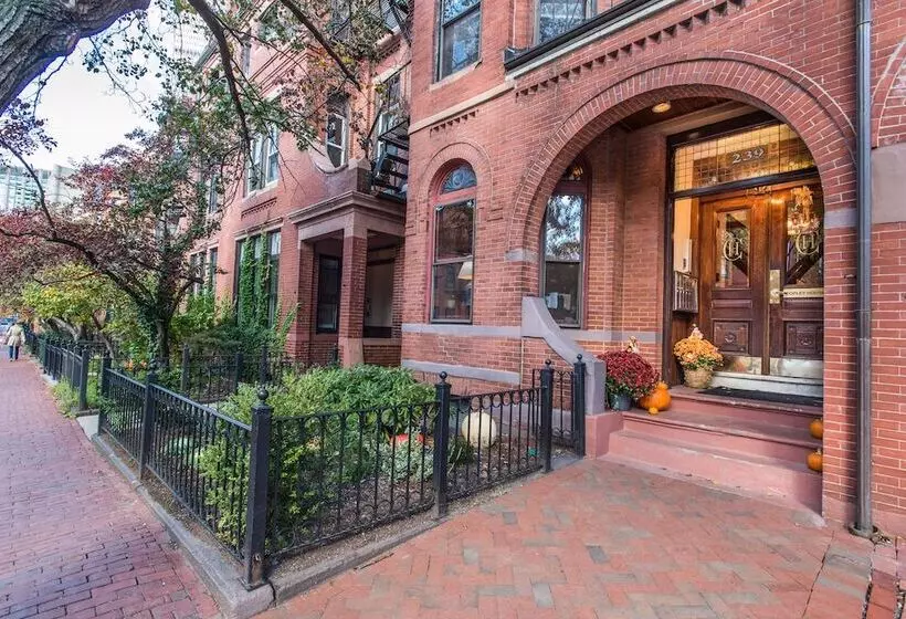 בית מלון כפרי Copley House