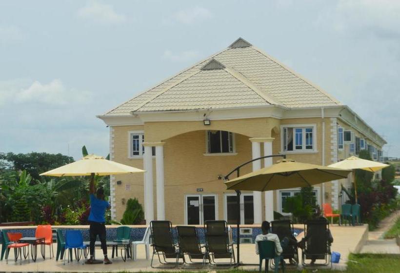 هتل Aloha And Resorts