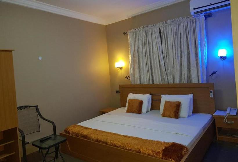 هتل Aloha And Resorts