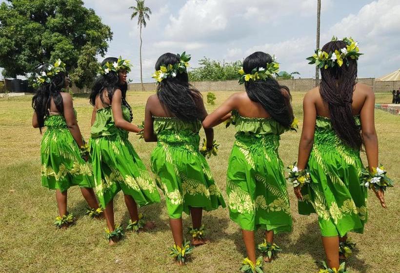 هتل Aloha And Resorts