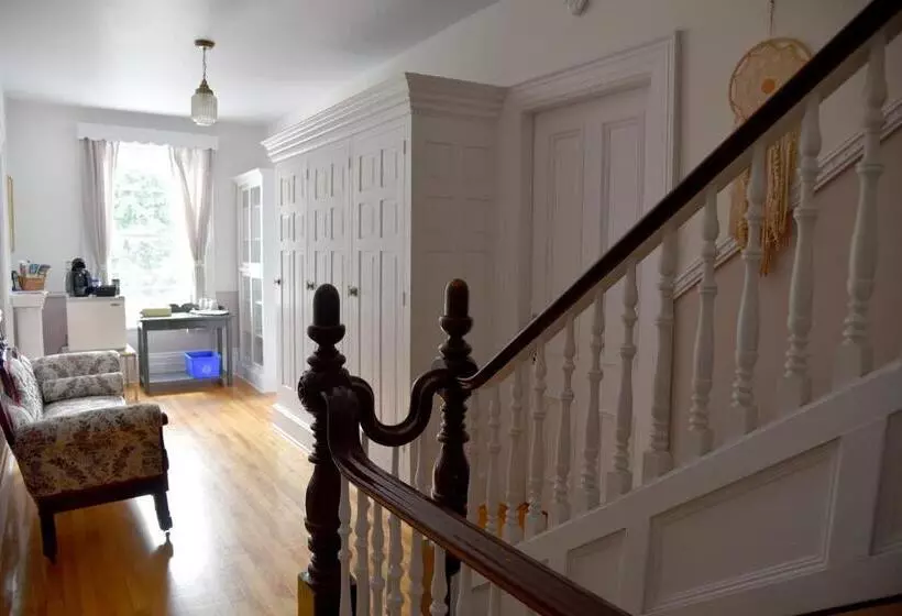 Majatalo Auberge De La Visitation