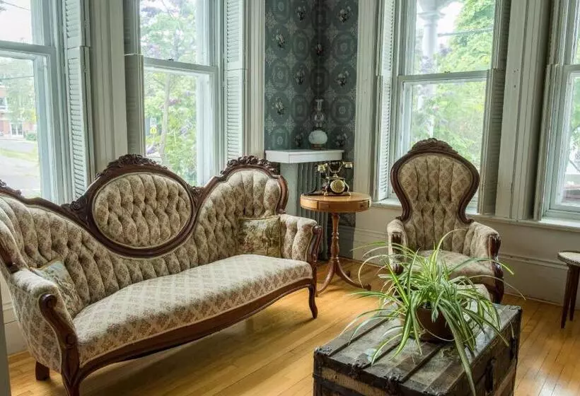 Majatalo Auberge De La Visitation