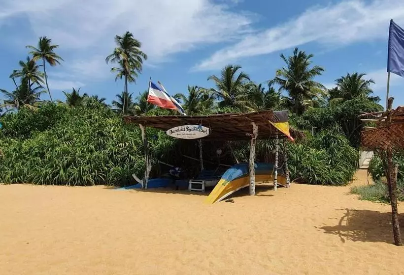 ペンション Bandulas Beach House