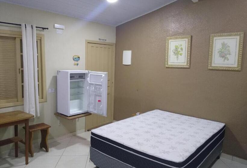 پانسیون Canto Sul Suítes