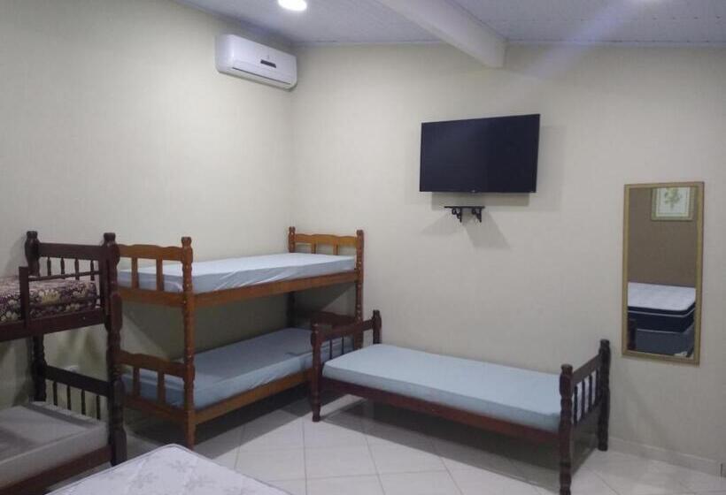 پانسیون Canto Sul Suítes