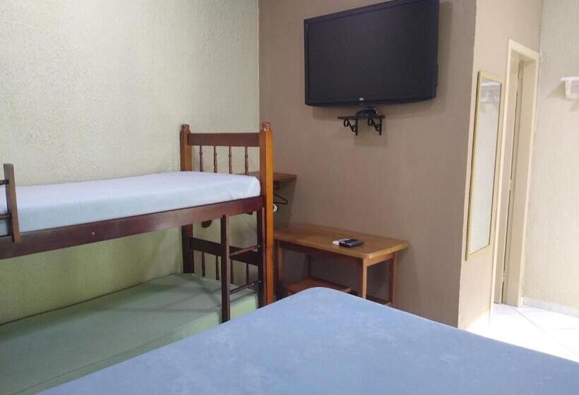 پانسیون Canto Sul Suítes