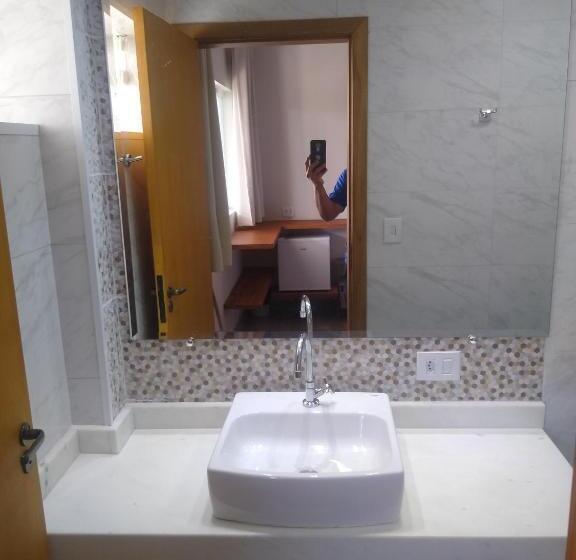 پانسیون Canto Sul Suítes