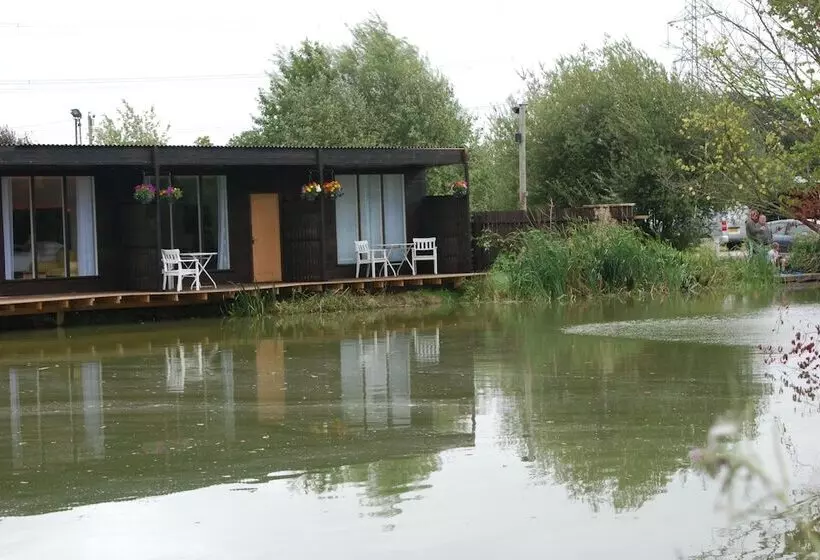 Aamiaismajoitus (B&B) Thewaterfrontlodges