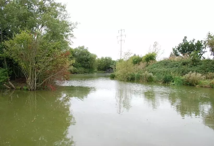 Aamiaismajoitus (B&B) Thewaterfrontlodges