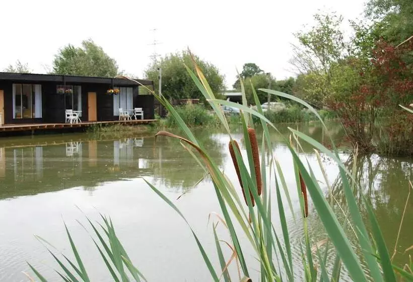 Aamiaismajoitus (B&B) Thewaterfrontlodges