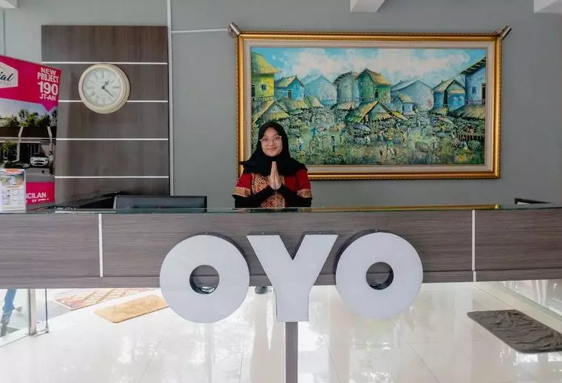 ホテル Oyo 787  Kuwera Inn