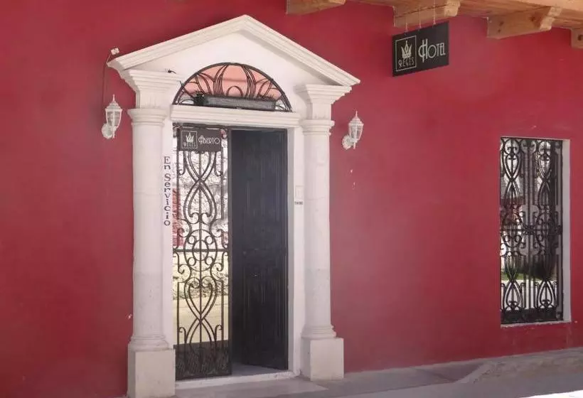 Regis Hotel Boutique