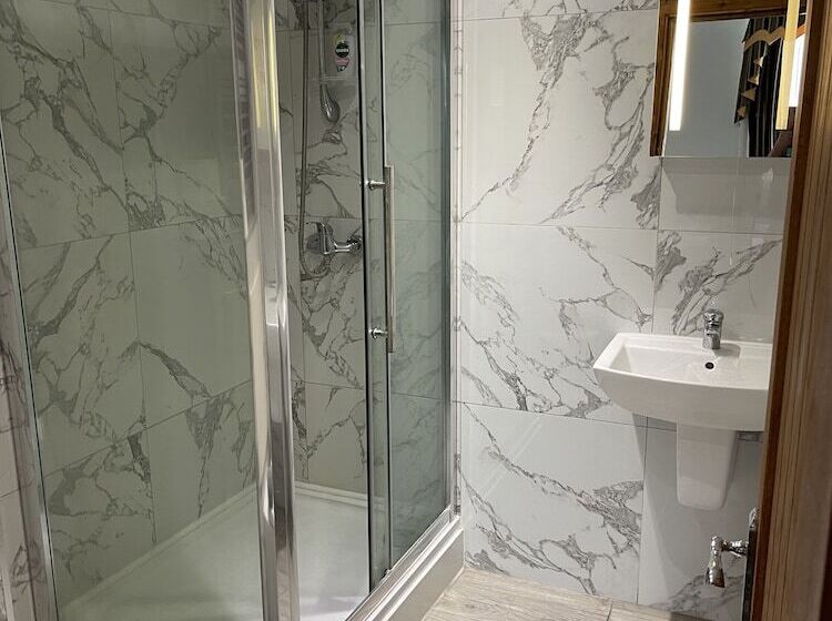 호텔 The Six Bells